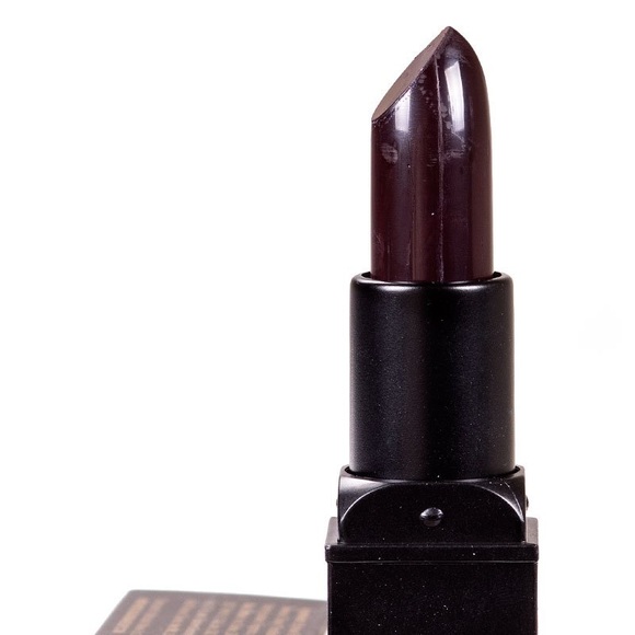 🌟CHIKA Medusa Makeup Lipstick NWT - Picture 2 of 8